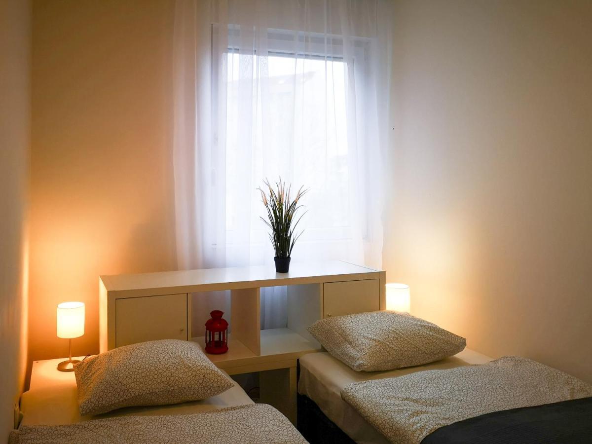 Filinhome Supljikca Suite Novi Sad Exteriör bild