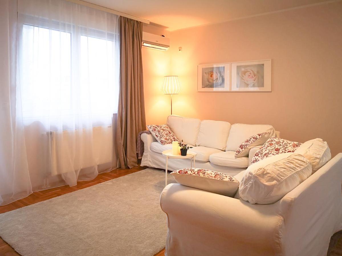 Filinhome Supljikca Suite Novi Sad Exteriör bild